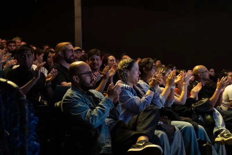 Applause at the end of a talk, Nerdearla 2025