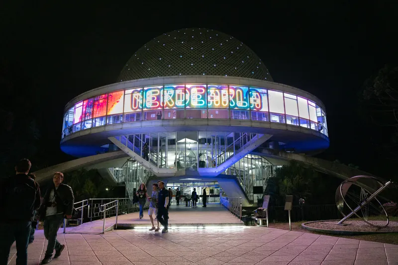 Galileo Galilei Planetarium at night, Nerdearla 2025